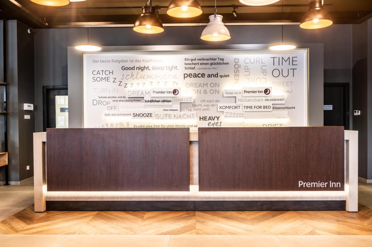 Premier Inn Wuppertal City Centre Zewnętrze zdjęcie