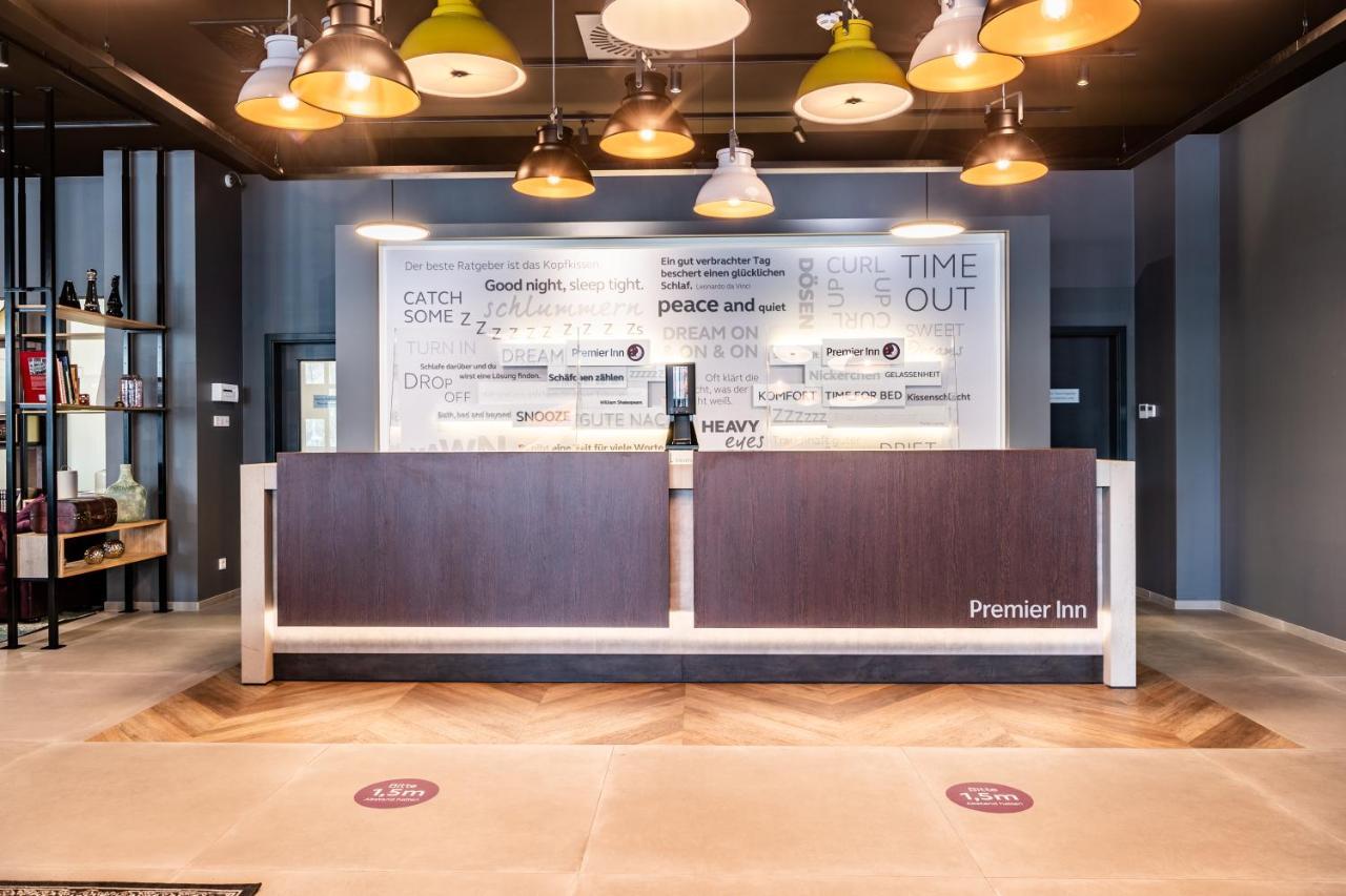 Premier Inn Wuppertal City Centre Zewnętrze zdjęcie